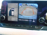 バックモニター付きですから、駐車が不慣れな方でも車庫入れが楽々スムーズ♪お買い物やお出かけ時に活躍間違い無し。使い慣れると手放せない装備になりますよ。
