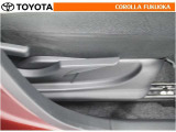 運転席シート上下アジャスター付き。ドライバーの背丈に合わせて調整できます。