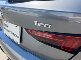 BMW認定中古車は100項目の箇所を徹底的にチェック致します。機械的な箇所や電気系、コンピューターなどを詳細に点検。交換基準に達した部品は整備した後にご納車致します。