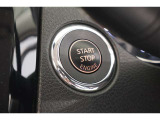 ■ENGINE STRAT /STOPスイッチ■始動はブレーキ踏んで、スタートボタンをプッシュです。スマートな始動が可能です。