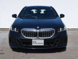 BMW正規ディーラーとして厳選された認定中古車を展示しております。
