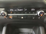 エアコンはオートエアコンです☆快適な空間で運転していただけます☆