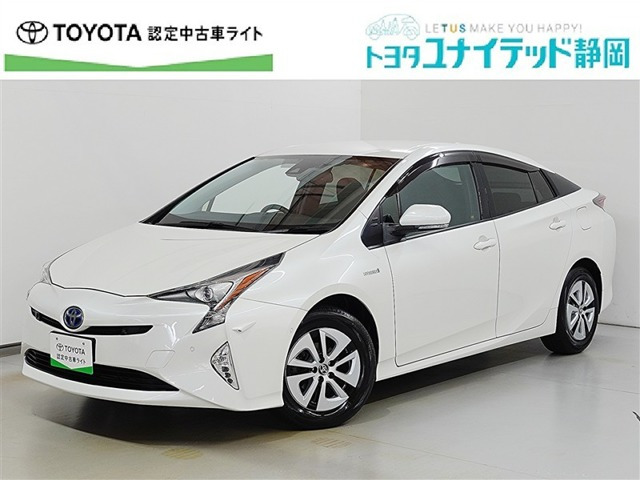 プリウス 1.8 A E-Four 4WD