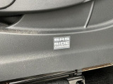 【サイドエアバッグ】シートのドア側に搭載されるサイドエアバッグは、乗員の頭部と胸部を守り上体への衝撃を軽減します!