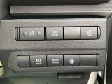 オートブレーキホールド付きで、長時間の停車時でも、足の負担を軽減できます。