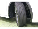 タイヤサイズ 195/50R19。