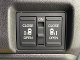 【両側パワースライドドア】スマートキーや運転席のスイッチで後席両側スライドドアの開閉が可能♪電動だから力を入れてドアを開ける必要が無く、小さなお子様でも簡単に開け閉めでき快適です♪
