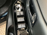 運転席パワーウィンドウスイッチです。