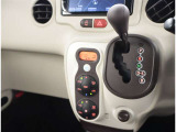 ネットでお車をお探しの方でも、お車の状態が一目で分かりやすい。トヨタ検査員による品質評価表つきで車両の状態詳細を明記致しておりますのでお気軽にお尋ね下さい。