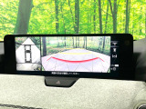 【360&deg;ビューモニター】専用のカメラにより、上から見下ろしたような視点で360度クルマの周囲を確認することができます☆死角部分も確認しやすく、狭い場所での切り返しや駐車もスムーズに行えます。