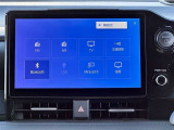 地デジ、AM/FMチューナー、Bluetooth等ご利用いただけます。グローブボックス内にCD・DVDデッキを搭載しています。