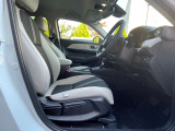 当社には、【指定工場】を併設しており、車検・点検整備もお任せください。ホンダ車を知り尽くしたエキスパートサービスエンジニアがご対応させていただきます。