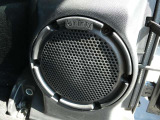 ヘッドライトやフォグランプをHID&LEDにしませんか!!明るくて夜間の走行も安心!!何と言っても見た目がカッコイイですよ!!ケルビン数も色々選べます!!お気軽にご相談下さい!!