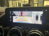 初年度登録から3年間は新車保証(メルセデスケア)を継承して、ご利用になれます。メルセデスケアは一部消耗品や、定期点検までも保証対象となりますので、保証が広範囲です。※詳しくはスタッフまでお問合せ下さい