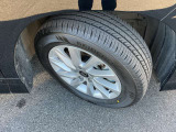 タイヤ溝まだまだあります