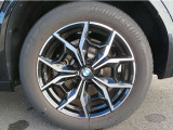 ◆ローンリース等ファイナンス商品、BMW専用自動車保険、BMWカード、コーティング、板金塗装、ドライブレコーダーなど社外品の取扱もございます。お車に関することは全てバルコムにお任せ下さい◆