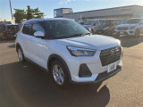 お車の保証については、年式・走行距離等の条件により異なります。詳しくは店頭にてお問い合わせ頂ければ幸いです。