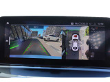 クルマの頭脳ともいえる、管理システム、iDrive。ナビだけではなく、オーディオ操作や車両情報の表示などをコントロールできます。便利さと安全性の向上にも繋がっています。