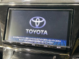 【大画面ナビ】人気の大型9インチナビを装備。存在感のある大画面はインパクト大!ナビ利用時のマップ表示は見やすく、テレビやDVDは臨場感がアップ!いつものドライブがグッと楽しくなります♪