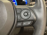 レーダークルーズコントロール(全車速追従機能付)付きです。車速に応じて追従支援してくれるので、ロングドライブも快適です。詳細は販売店スタッフまでおたずねください。