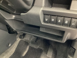 ドライブのサポート、車内の収納スペースも充実してます♪