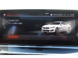 クルマの頭脳ともいえる、管理システム、iDrive。ナビだけではなく、オーディオ操作や車両情報の表示などをコントロールできます。便利さと安全性の向上にも繋がっています。