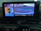 アラウンドビューモニター装備で、バックや縦列駐車の際に上から見た映像があなたをサポート!