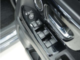 ◆パワーウィンドウスイッチ◆運転席から全席の窓の開閉操作を行うことが出来いつでも換気ができます!