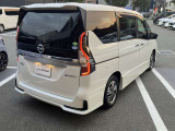 セレナ 1.2 e-POWER ハイウェイスターV 