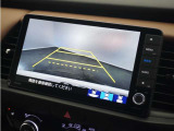 ◆リアワイドカメラシステム◆3種類の表示で後方確認をサポート♪セレクトレバーを「R」の位置に入れるとカメラ画像に切り替え。ノーマルビューでは従来のリアカメラと同様の標準的なビューで表示します!