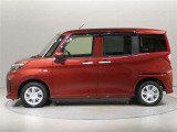 片側パワースライドドア付きだから、狭い駐車スペースなどでの 乗り降りラクラク!小さなお子さまのいるご家庭には嬉しい装備。