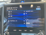 オーディオソースの一覧から、Bluetooth AudioやCD、FMなどを選べる画面です。項目が見やすく整理され、使いたい音源を探しやすい構成で、日々の移動中も好みに合わせて選択できます。