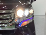 自社整備工場で点検整備をおこなってからお渡ししています。車検が残っている場合は『12ヶ月点検整備』を、車検整備付きの場合は『車検整備』をおこないます。整備費用は車両本体価格に含まれています。