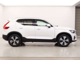 2027年モデル 試乗車 XC40 ウルトラB3 Googleナビ ETC フロントパワーシート 電動テールゲート 純正18インチアルミホイールが入荷しました♪