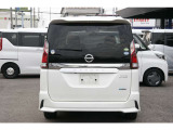 リヤカメラと障害物センサーがあるのでバック駐車も安心♪