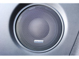 ハーマンカードンサウンドシステムの付いたお車となります!良い音を聞きながらのドライブは楽しいです!!
