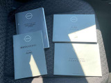保証書、各種取り扱い説明書あります。