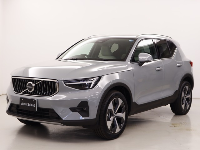 XC40 ウルトラ B4 AWD 4WD