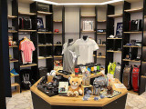 オリジナルショップも運営しております。気軽に立ち寄れる店舗になっておりますので、お近くにお越しの際は、お立ち寄りください。