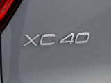 XC40エンブレム