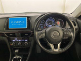 インパネはシンプルなデザイン。運転もしやすそう♪