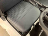 車検整備付のお車は当社で車検実施後にお客様へ納車を致します。