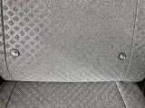 ISOFIXはシートベルトを使わずにカンタンにチャイルドシートとクルマの固定金具を連結する取付方法です
