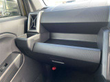 届出済 未使用車は新車の香りがします!中古車のようにタバコ臭い心配がありません。