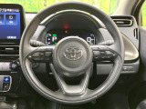 【純正革巻きステアリング】上質な革を使用することで、手にしっかり馴染みとても運転しやすいハンドルです♪