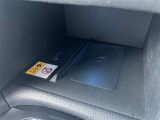 置くだけ充電が付いています!