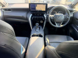 気になるお車がありましたら右の電話番号から直接お店にお問い合わせください。支払方法から車両情報、状態までなんでもご説明させて頂きます。スタッフ一同ご連絡お待ちしております。