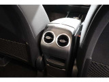 お気軽にお問い合わせください。Tel:075-325-0440 Mobile:070-2313-8676  中古車担当:時女まで