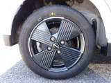 【タイヤ】 【純正14インチアルミホイール】《155/65R14》専用のアルミなのでお車のイメージぴったりですね!