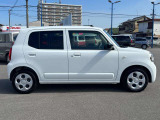 当店中古車は比較的状態の良い車を厳選しております。